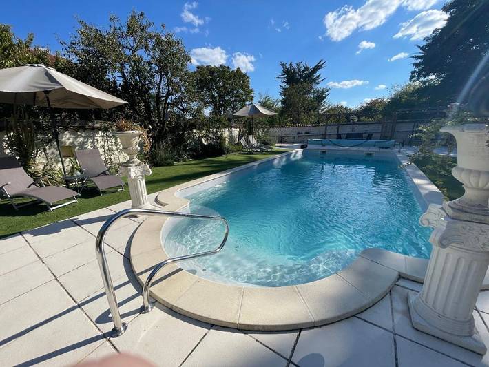 Maison d’hôte pour 2 personnes, avec Terrasse et Piscine
