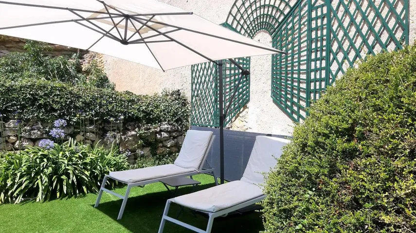Chambre d’hôte pour 2 personnes, avec vue ainsi que jardin et piscine - 1