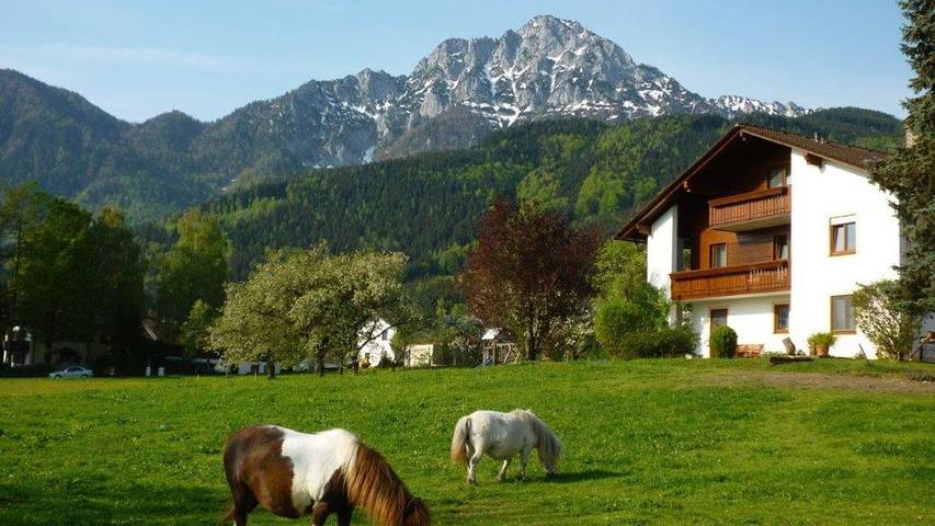 Ferienwohnung für 3 Personen, mit Terrasse und Garten in Anger