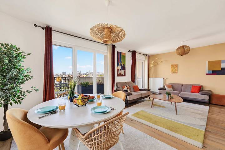 Apartamento entero, Spacious & Cozy Flat with Terrace-St Ouen-Midterms in Saint-Ouen, Sena-Saint Denis