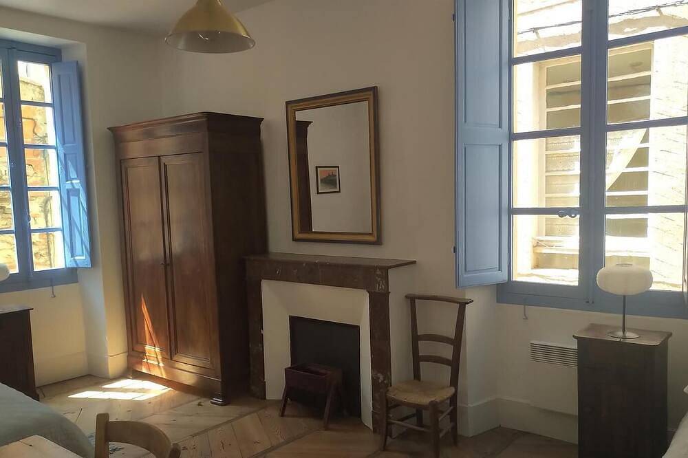 Appartement entier, Gîtes de France® - La Maison de Grand-Mie in Cahors, Quercy