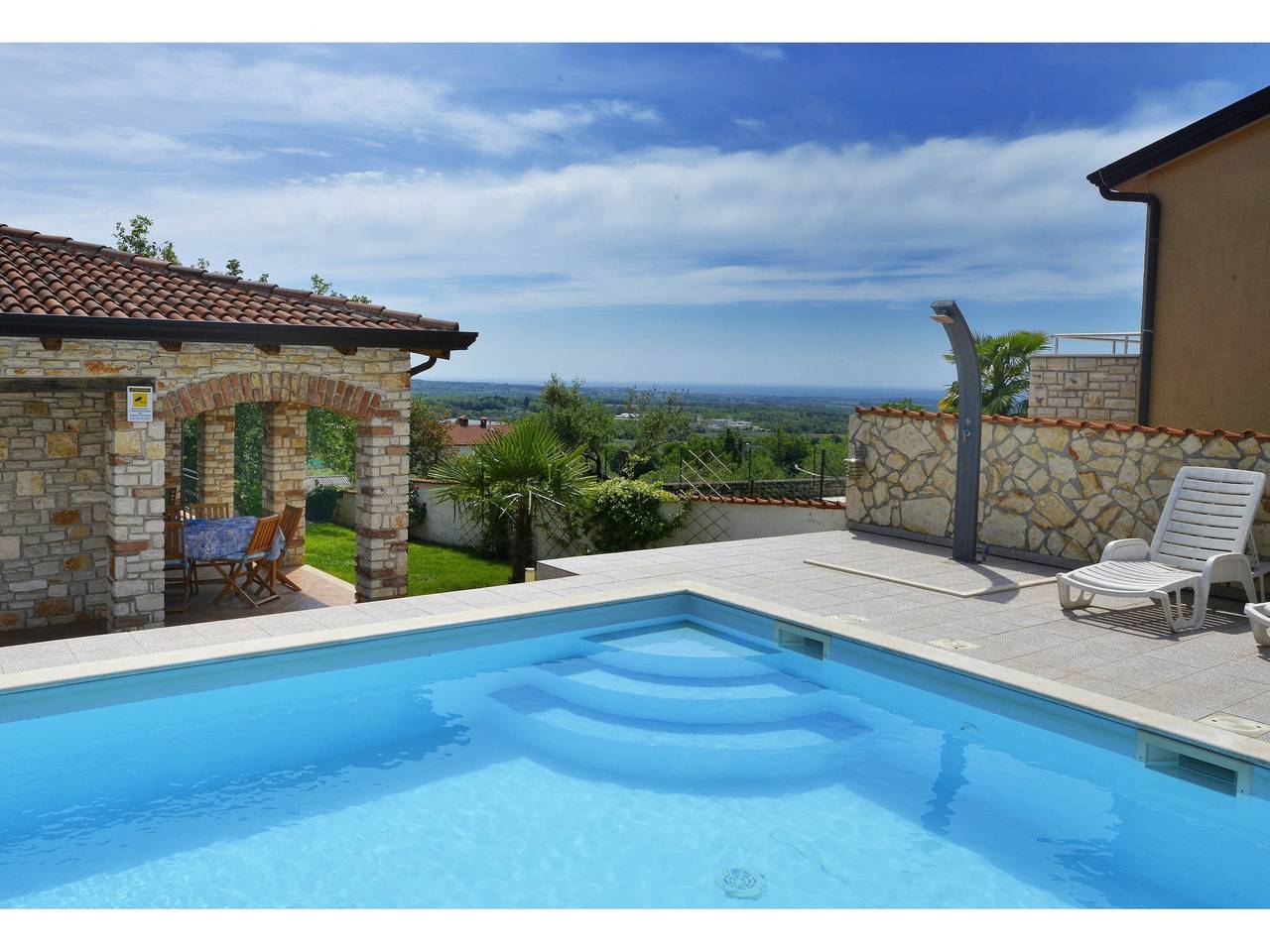 Villa Dany in Kaštelir-Labinci (Istra), Općina Kaštelir - Labinci