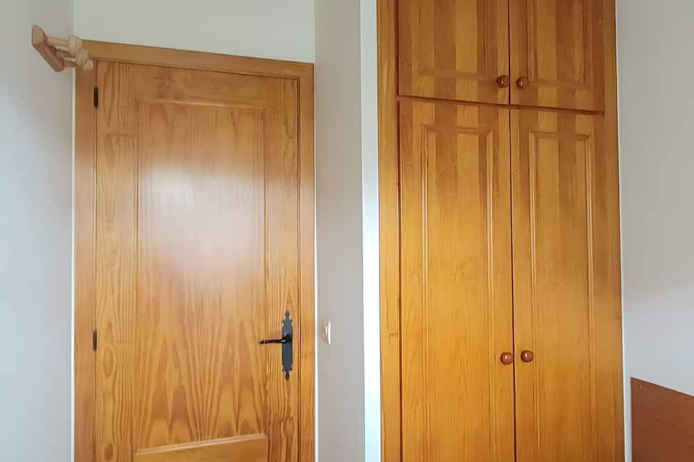 Casa Pepe Baltarga: Vistas a la montaña, terraza privada y Wi-Fi in Bellver de Cerdaña, Pirineo Catalan