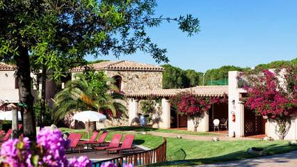 Ferienwohnung für 2 Personen, mit Garten und Pool in Villasimius