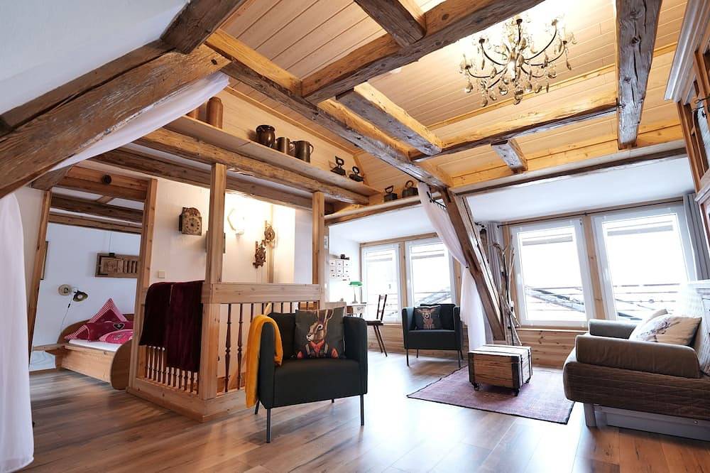 Rosi´s Häusle am Schwarzwald / Terrasse und Gartenbereich / E-Auto laden in Fluorn-Winzeln, Mittlerer Schwarzwald