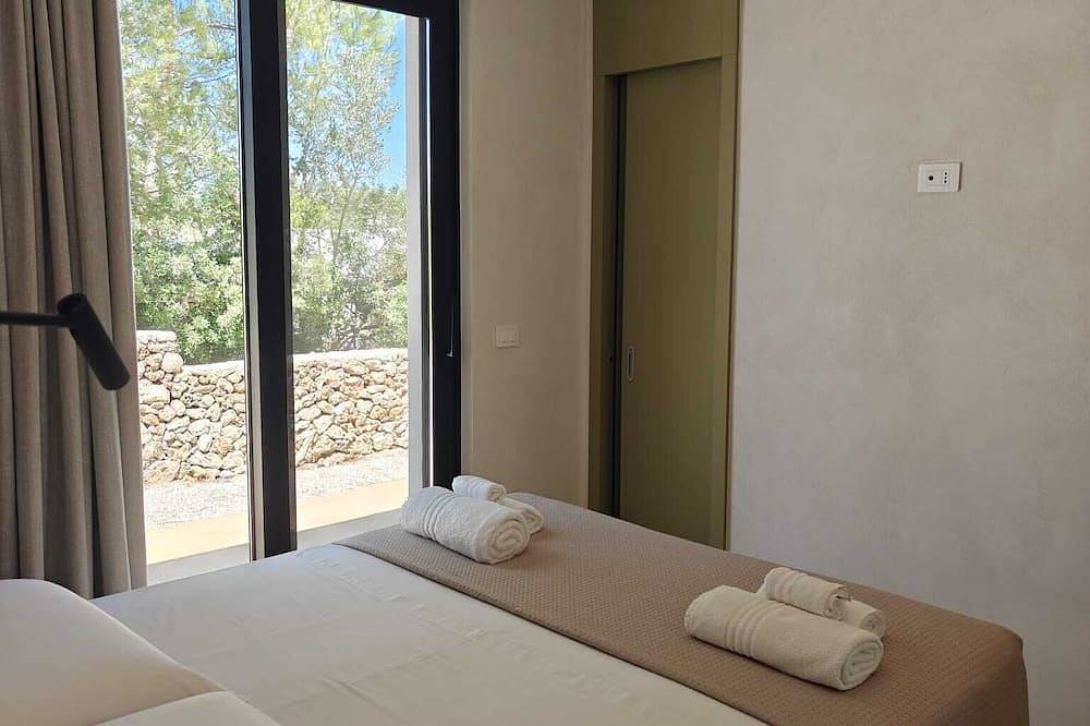La Terrera - Torre dell'Orso Bay - Villa with access to Masseria Pool in Melendugno, Lecce Province