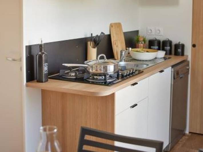 Camping Le Clos de Balleroy - Mobilheim 4 personen - Nest 29 - 2 Zimmer 30 m² + halbüberdachte Terrasse in Balleroy, Bayeux und Umgebung