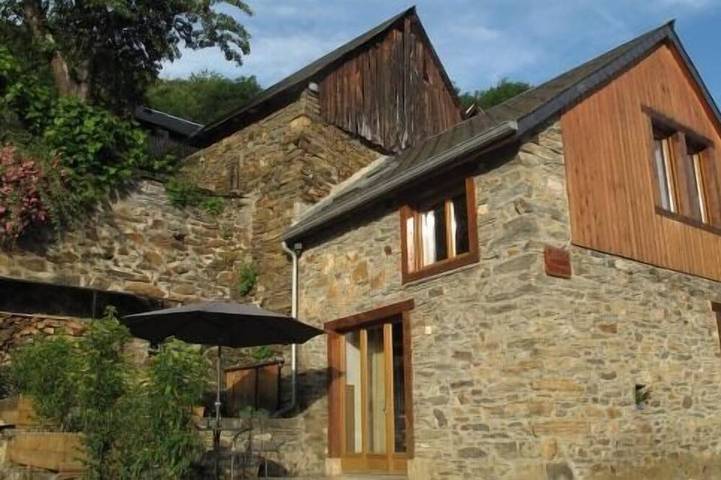 Gîte pour 4 personnes, avec terrasse à Gouaux-de-Luchon