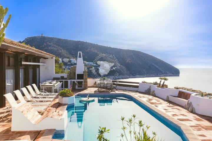 Chalet para 8 personas, con Balcón además de Terraza y Jardín en Marina Alta - 2