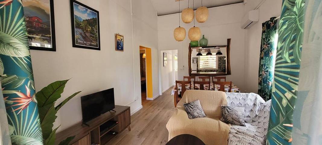 Location de vacances pour 6 personnes, avec terrasse et jardin dans La Saline (Saint-Paul) - 3