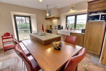 Gîte pour 5 Personnes dans Paimpol, Côte de Granit Rose, Photo 4