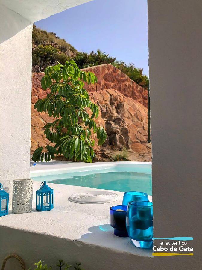 Ferienhaus für 6 Personen, mit Balkon und Ausblick sowie Pool und Garten in San José (Andalusien) - 4