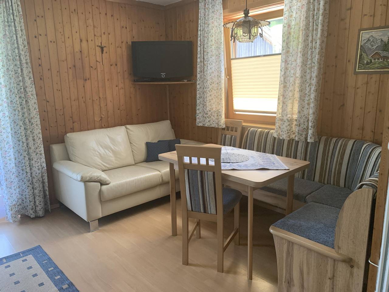 Ganze Ferienwohnung, Appartement/Fewo, Dusche, Wc, 2 Schlafräume in Walchsee, Kaiserwinkl