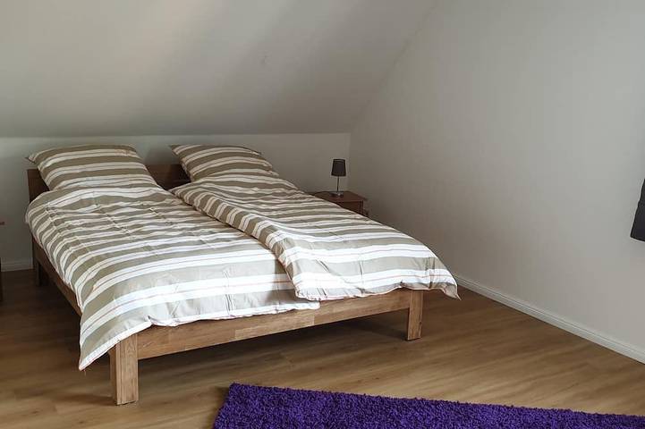 Appartement entier, Lüneburg 0 meters? Welcome! Beautiful 95 sqm, 3 rooms, 1-6 pers., large bathroom, garden in Reppenstedt, Nordheide