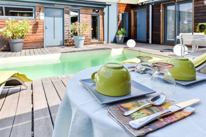 Chambre d’hôte pour 2 personnes, avec piscine ainsi que terrasse et jacuzzi dans le Tarn - 2