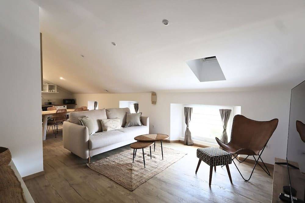 Apartamento entero, La Grande Échappée Bohème wifi netflix prime clim in Camaret-sur-Aigues, Vaucluse