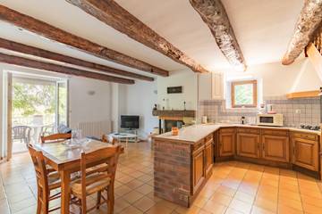 Maison De Vacances pour 6 Personnes dans Montredon-Labessonnié, Parc naturel régional du Haut-Languedoc, Photo 1
