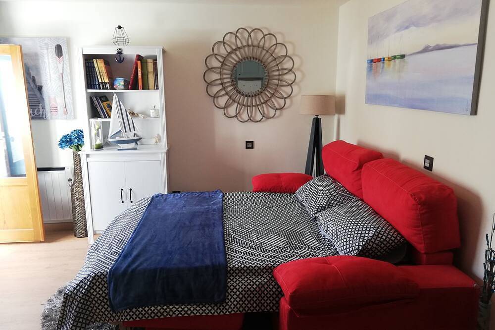 Entire apartment, Tourist apartment La Muralla de Llanes in Llanes, Costa Verde (Spain)