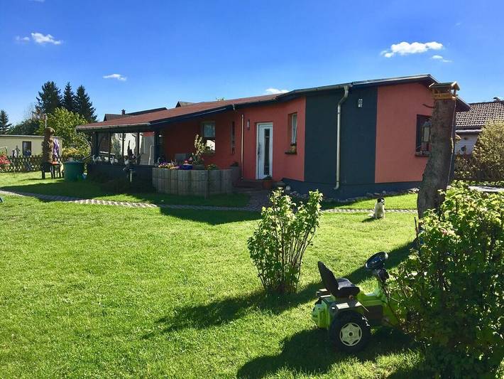 Ferienhaus für 4 Personen, mit Terrasse und Garten in Frauenwald