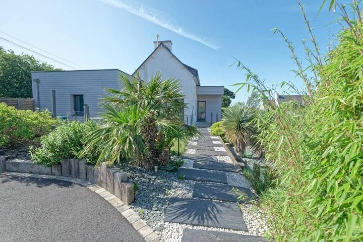 Gîte pour 6 personnes, avec jardin dans Plage de Launay