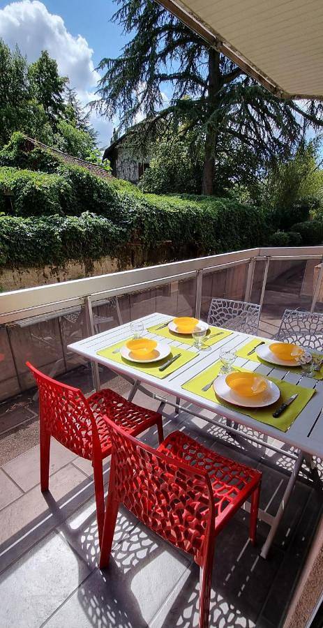 Appartement entier, Apartment in Annemasse, Région de Saint-Julien-en-Genevois
