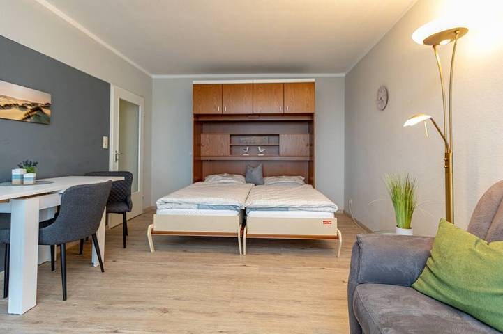 Ferienwohnung für 4 Personen, mit Balkon in Marienhafe - 2