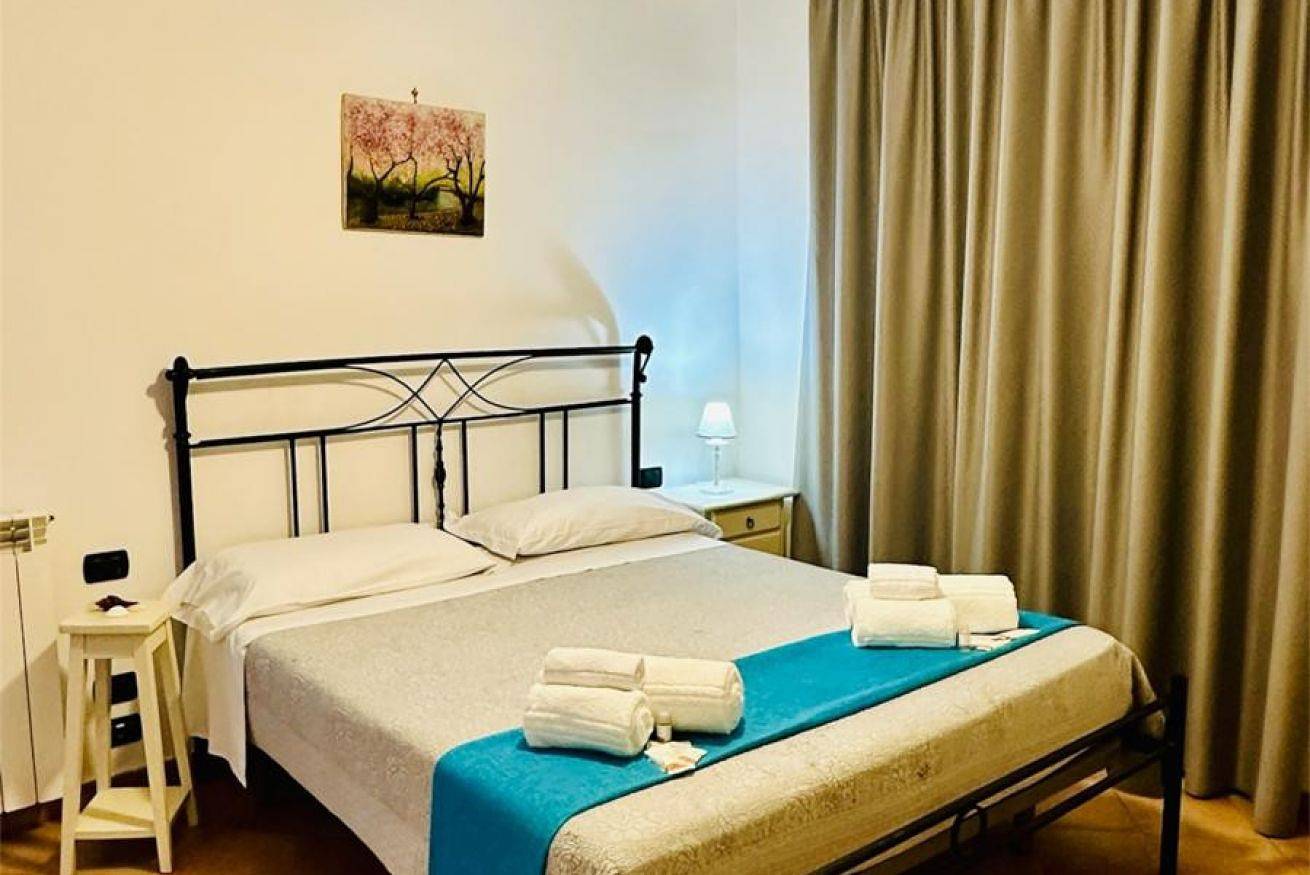 Appartamento intero, Casa Sole in Monte di Procida, Napoli e dintorni