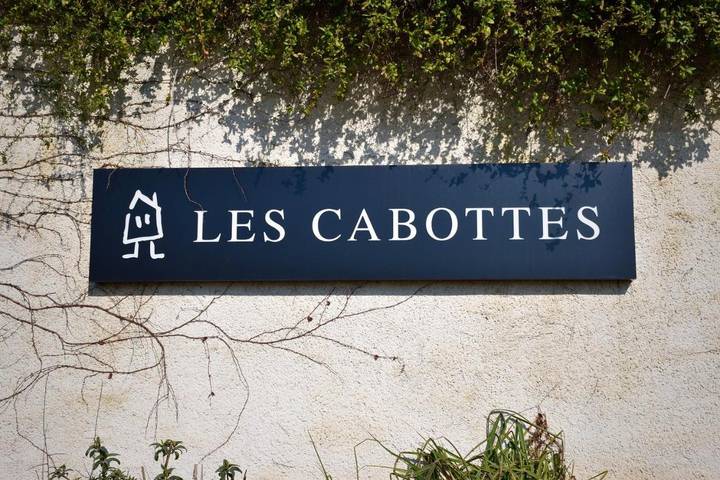Hôtel pour 2 personnes, avec Jacuzzi et Terrasse ainsi que Jardin et Vue à Change
