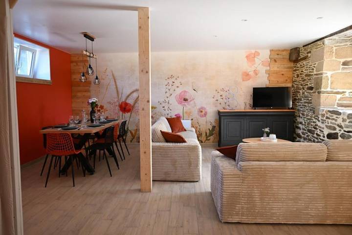 Location de vacances pour 7 personnes, avec Terrasse ainsi que Jardin et Vue à Réguiny