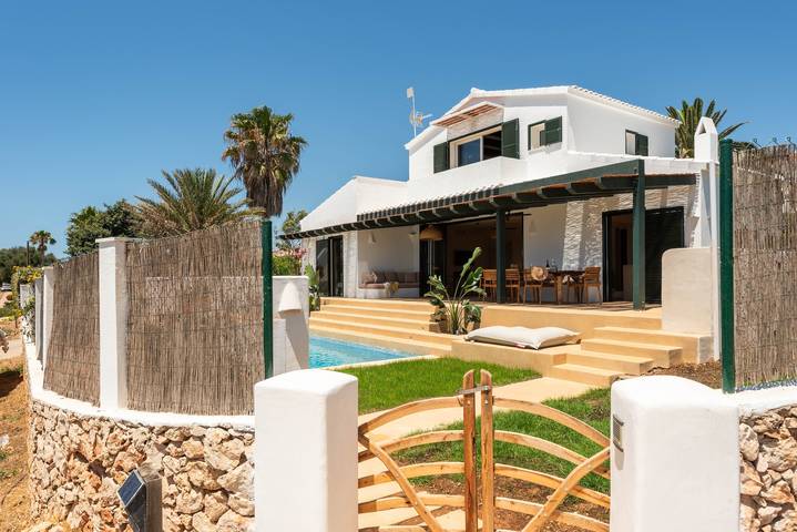 Casa de vacaciones para 6 personas, con Jardín en Binisafua