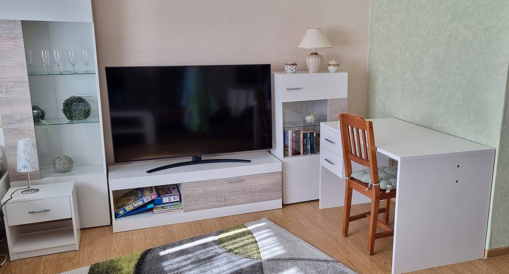 Ganze Wohnung, Ferienwohnung 'Ferienwohnung Ziegler' mit gemeinsamer Terrasse, gemeinsamem Garten und Wlan in Steinau an der Straße, Main-Kinzig-Kreis