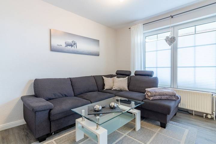 Ferienwohnung für 4 Personen, mit Terrasse in Hooksiel - 2