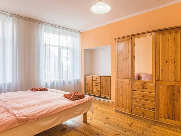 Entire apartment, Riga Old City - 4 Bedroom Apartment in Riga, Livonia