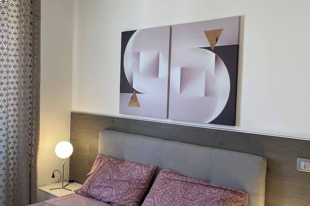 Entire apartment, Refined and new apartment 200mt from the Sea in Terracina, Agro Pontino