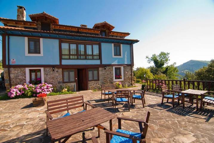 Casa rural para 2 personas, con jardín y terraza en Valle de Soba - 4