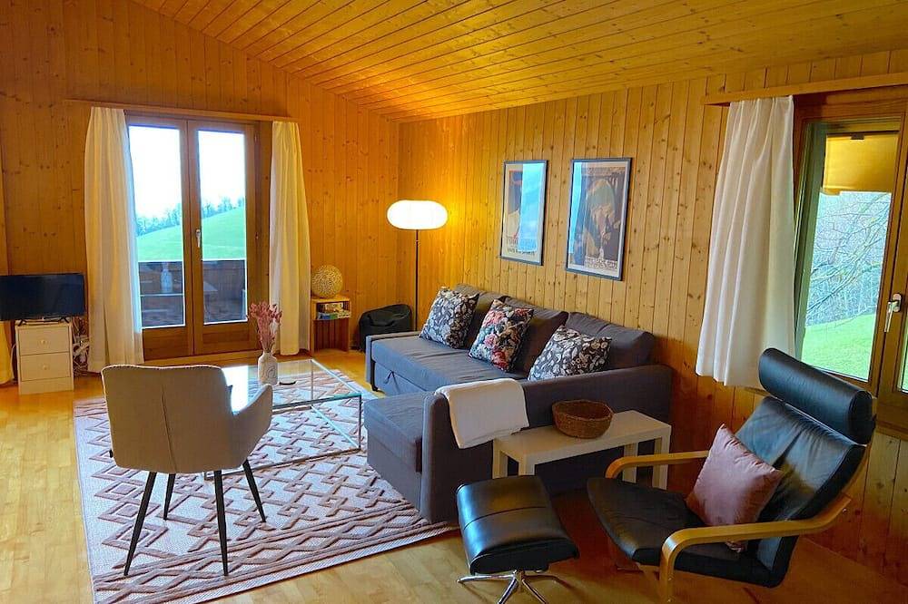 Ganze Wohnung, Swisshut Stunning Views Alps & Lake - Apart. Ringold Up in Sigriswil, Thunersee