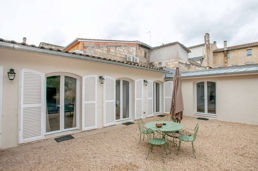 Entire apartment, Les tropéziennes de Libourne : 2 bedroom flat - Biarritz in Libourne, Libourne region