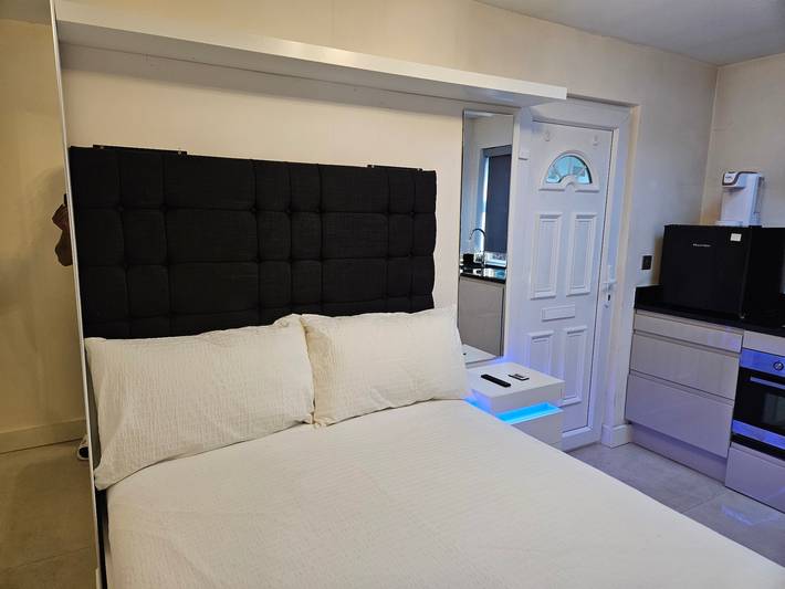 Gîte pour 2 personnes, avec terrasse et jardin, adapté aux familles dans Borough londonien de Croydon - 2