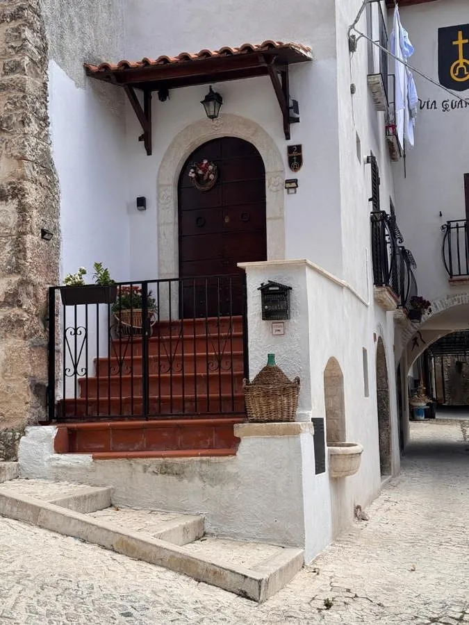 Casa vacanza per 5 persone, con panorama e balcone - 1