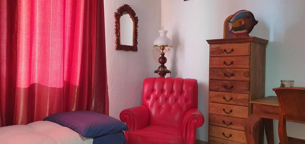 Maison d’hôte pour 9 personnes, avec vue et terrasse à Nuoro - 4