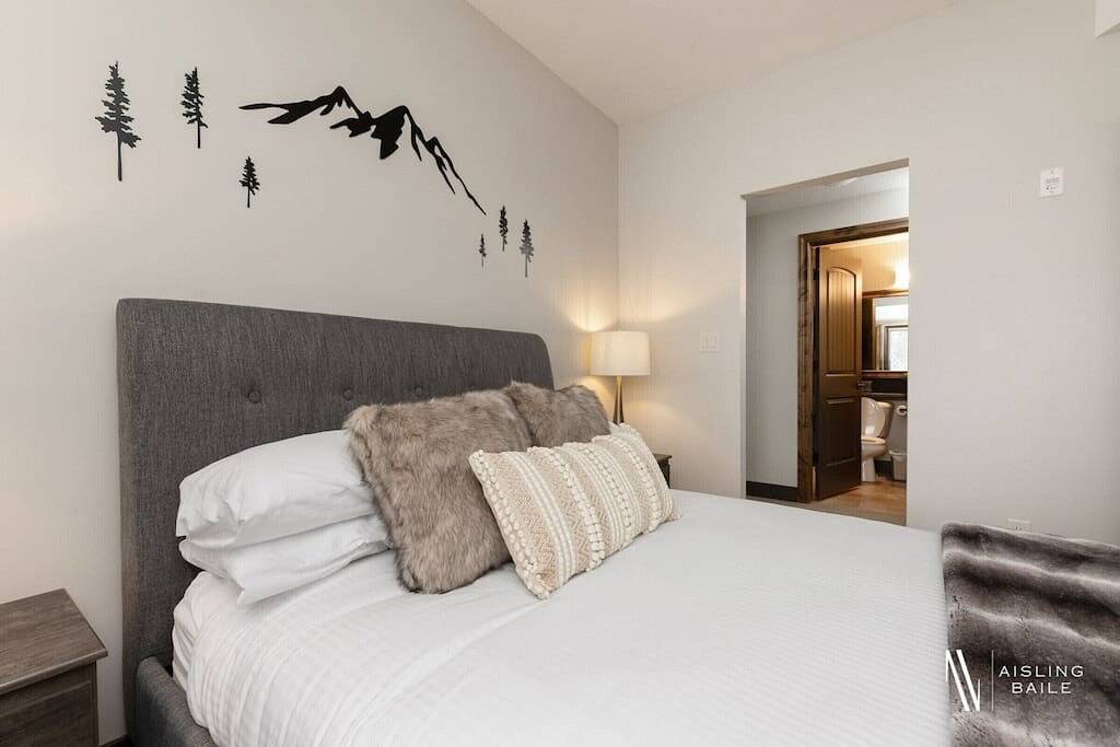 Ganze Wohnung, Heavenly Mountain Hideaway | Pool | Hot Tub in Radium Hot Springs, Kootenay-Nationalpark