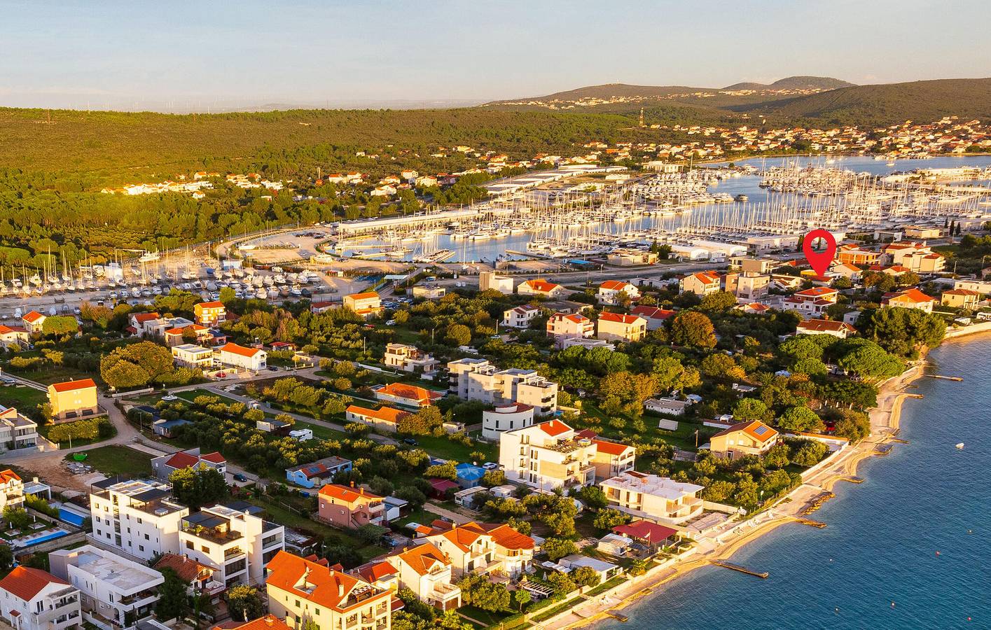 Ferienhaus für 6 Personen mit Terrasse in Bibinje, Zadar