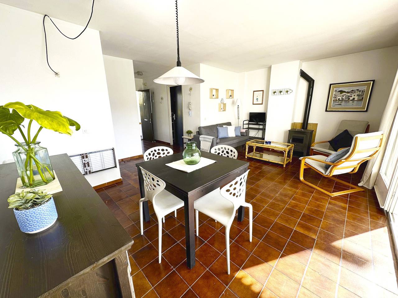 Apartamento entero, Apartamento familiar 6 pers, piscinas, tenis, parking, Wi-Fi, mascotas permitidas in Calella de Palafrugell, Palafrugell