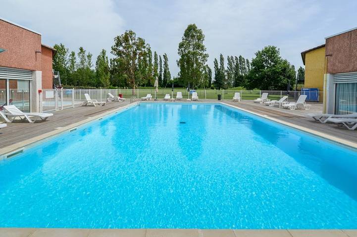 Location de vacances pour 4 personnes, avec piscine à Rivières