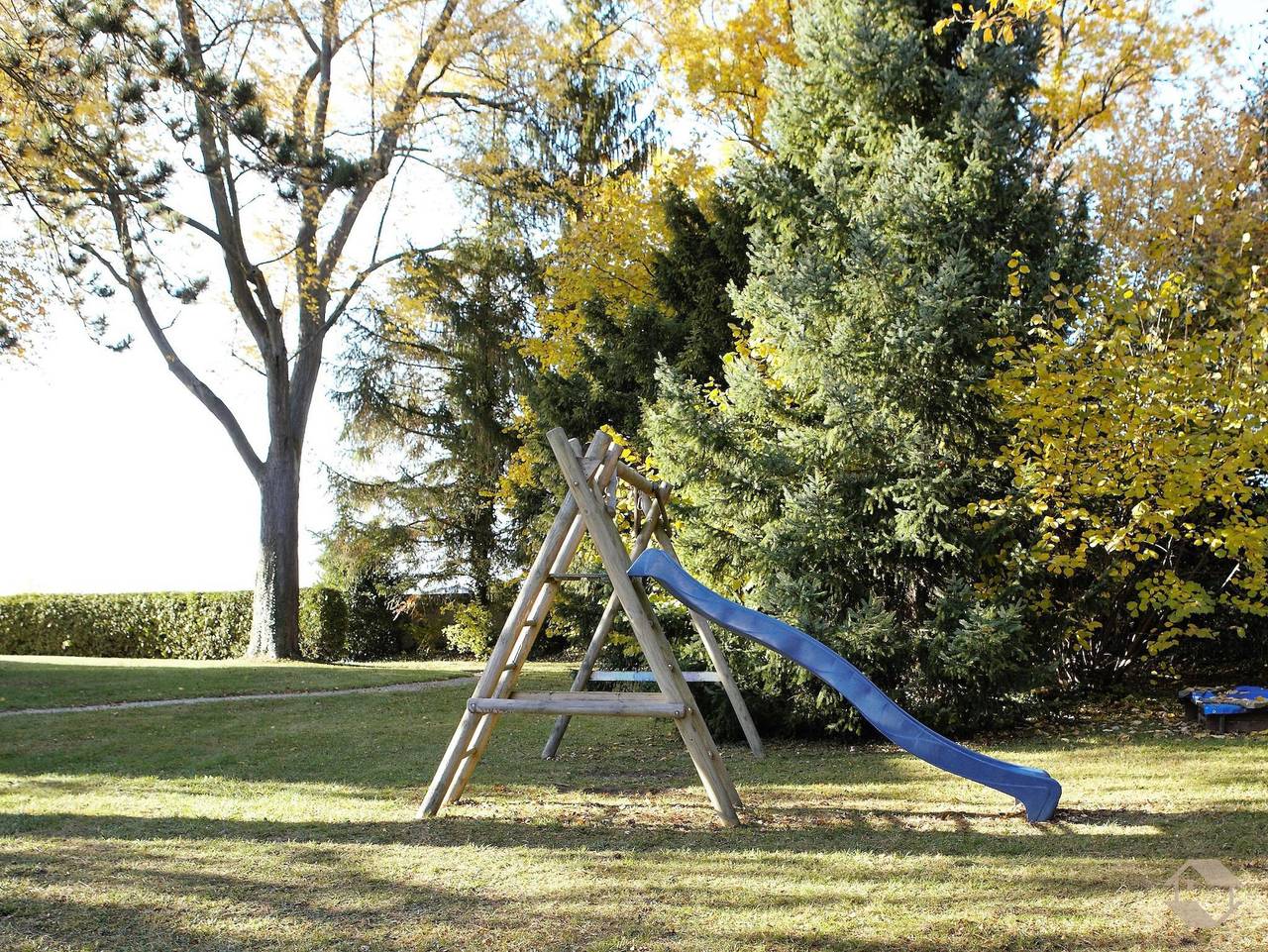 Ganze Ferienwohnung, Königsegg mit Hallenschwimmbad Ines Koch - Ferienwohnung, 40qm, 1 Wohn- / Schlafzimmer, max. 2 Personen in Reichenau, Untersee