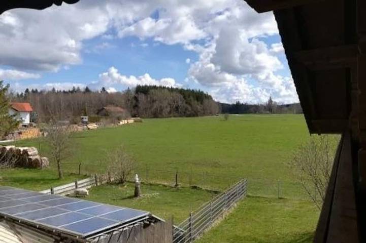 Gîte pour 6 personnes, avec balcon dans Rott
