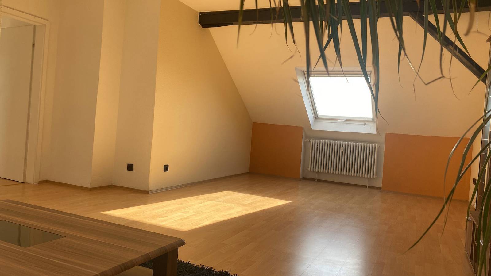Ganze Wohnung, Ferienwohnung 'An Der Galopprennbahn' mit Wi-Fi in Iffezheim, Nordschwarzwald