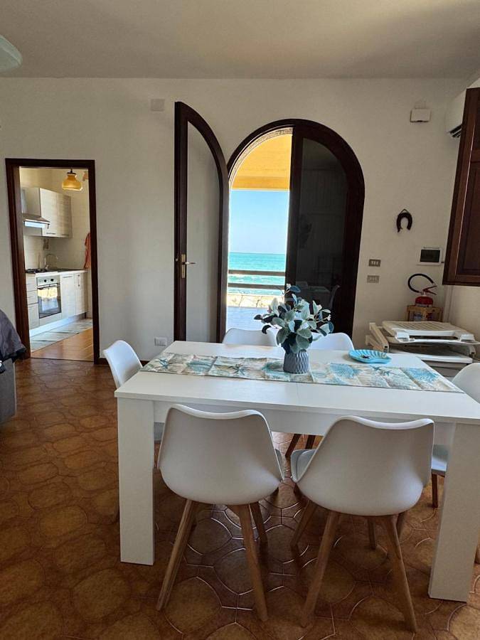 Appartamento intero, Two-Bedroom Apartment in Valderice, Provincia di Trapani