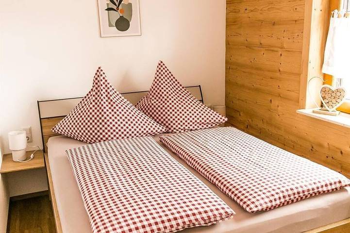 Chalet für 5 Personen, mit Terrasse und Whirlpool sowie Garten im Fichtelgebirge - 3