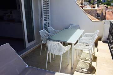 Villa für 8 Personen in Vis Stadt, Vis, Bild 3